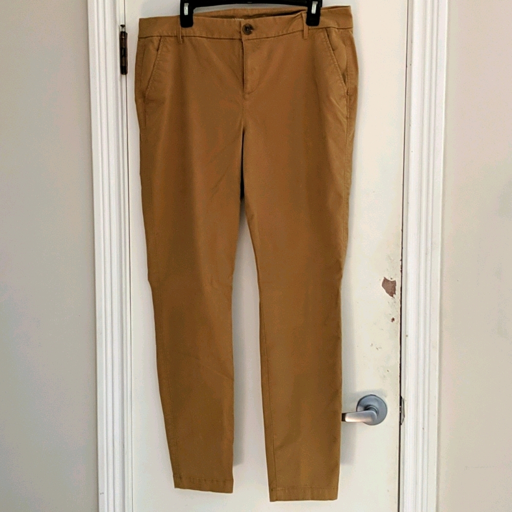 Old Navy Skinny Khakis